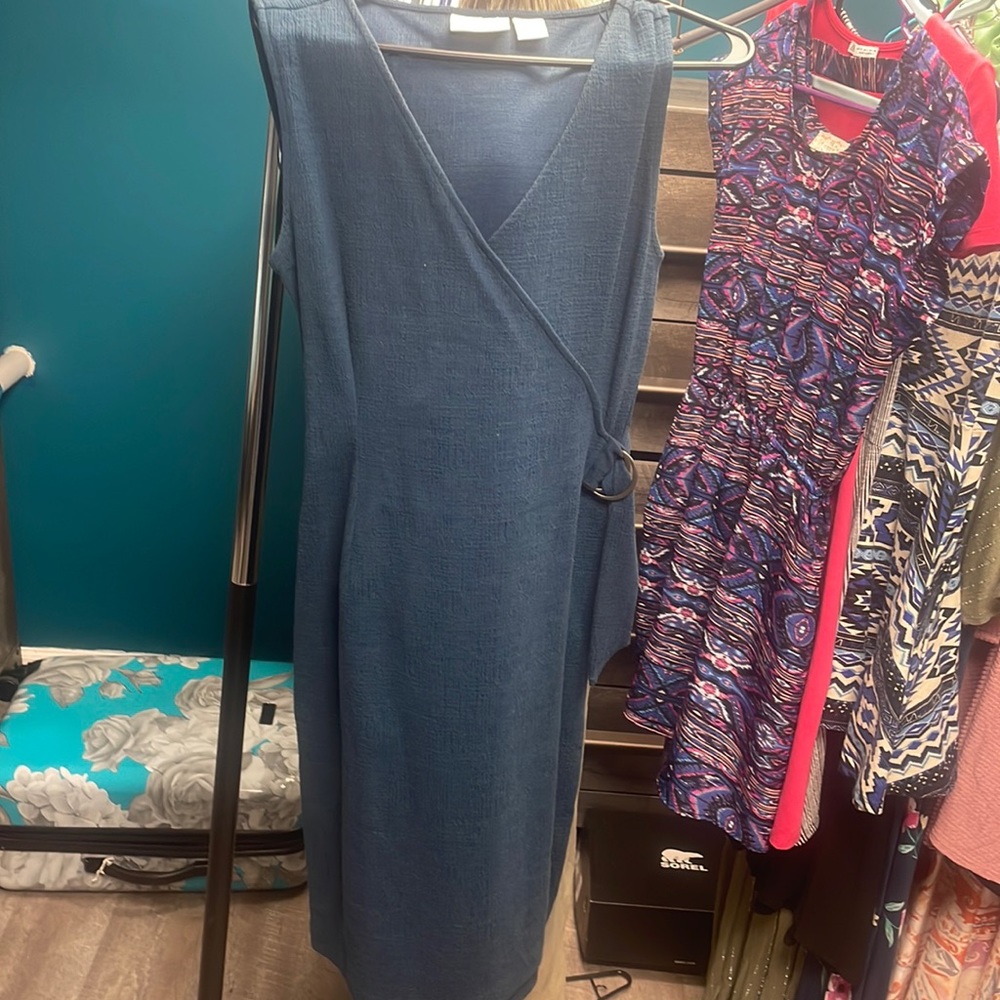 Cynthia Rowley navy color size medium